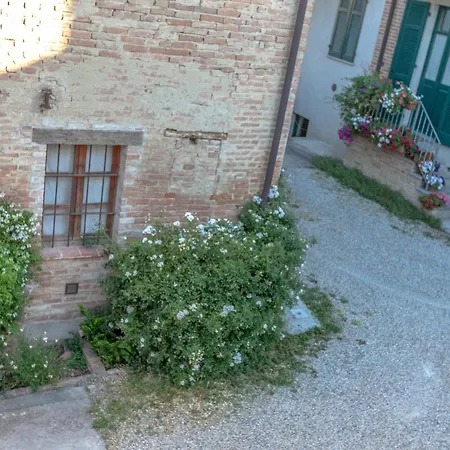 Al Centro Del Borgo Guarene