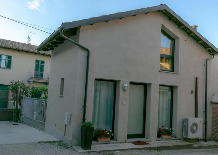 Al Centro Del Borgo 구아레네